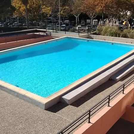 109 Beverley Hills A3 Avec Piscine Апартаменти *